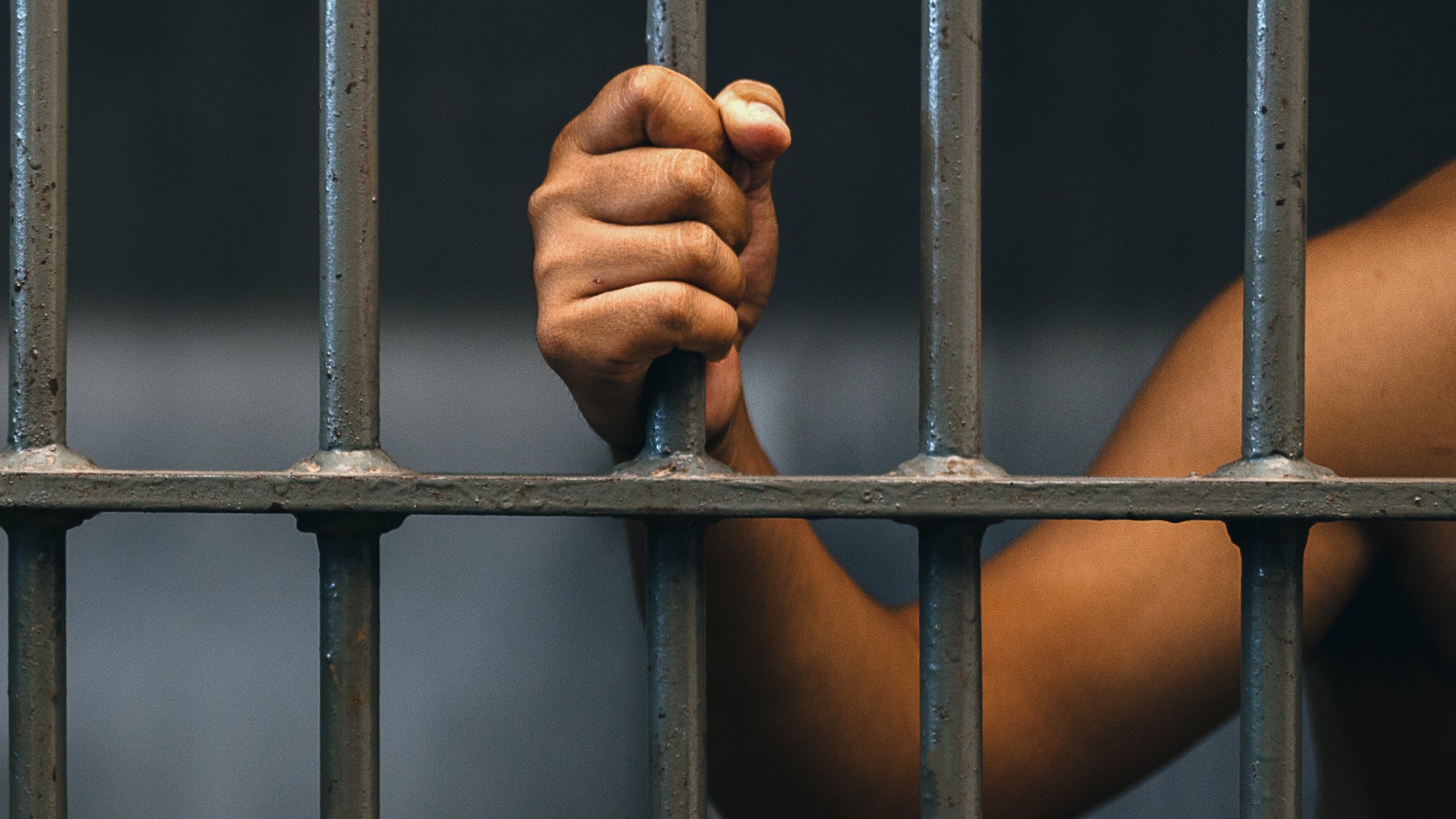 18 Died Of COVID-19 In Texas Prisons After Winning Parole: Report