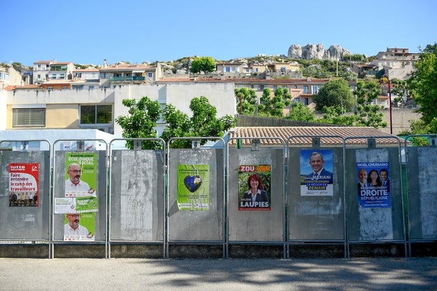 Campagne électorale à Pennes-Mirabeau, près de Marseille, le 11 juin 2021