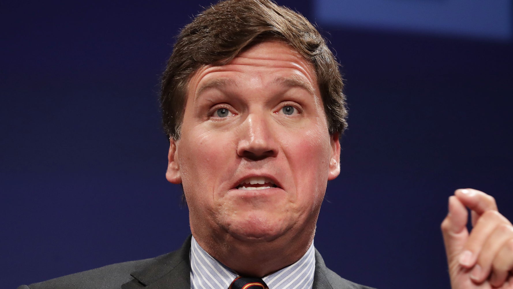 Tucker Carlson Outed As Secret Source: Reportedly Dished On Trump, Fox News