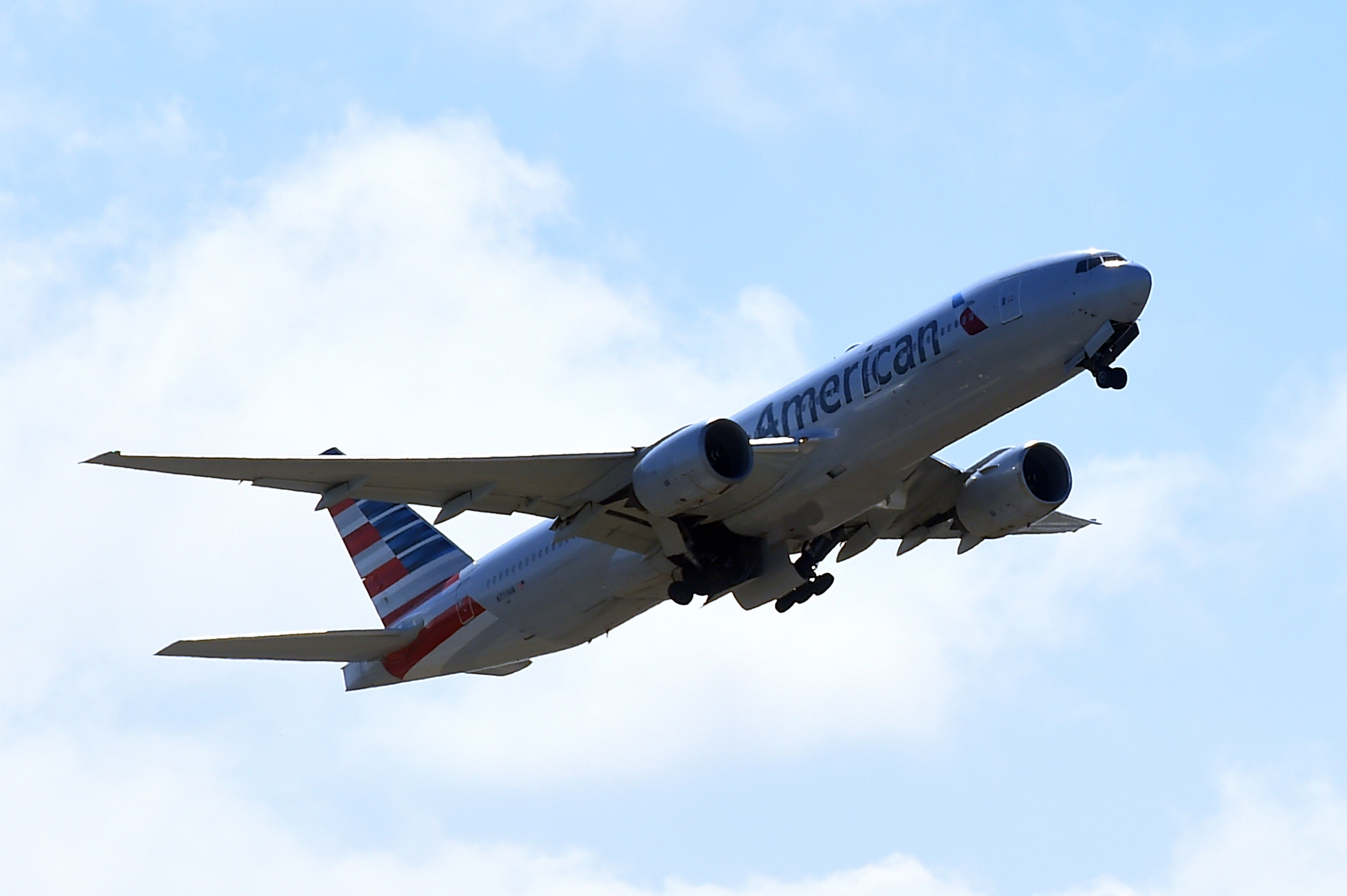 American Airlines Cuts Hundreds Of Flights As Travel Demand Rises ...