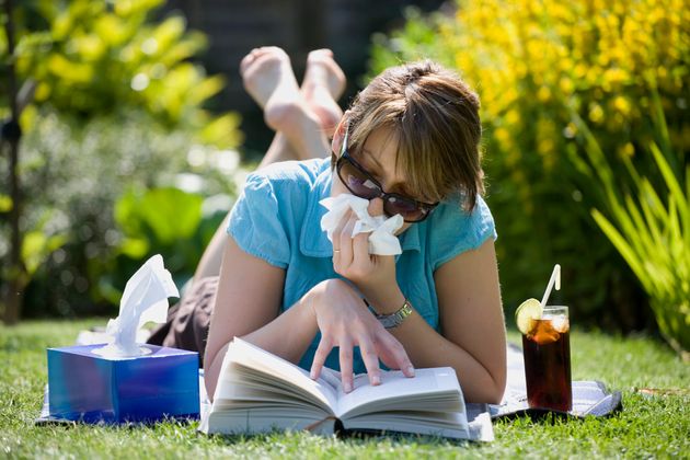 Confinements, réchauffement climatique et génétique sont autant de facteurs permettant d'expliquer l'aggravation des symptômes allergiques.