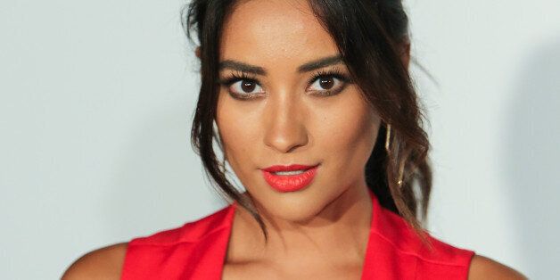 LOS ANGELES, CA - FEBRUARY 17: Actress Shay Mitchell attends the Vanity Fair and Fiat toast to 'Young Hollywood' in support of 'Terrence Higgins Trust' at No Vacancy on February 17, 2015 in Los Angeles, California. (Photo by Paul Archuleta/FilmMagic)