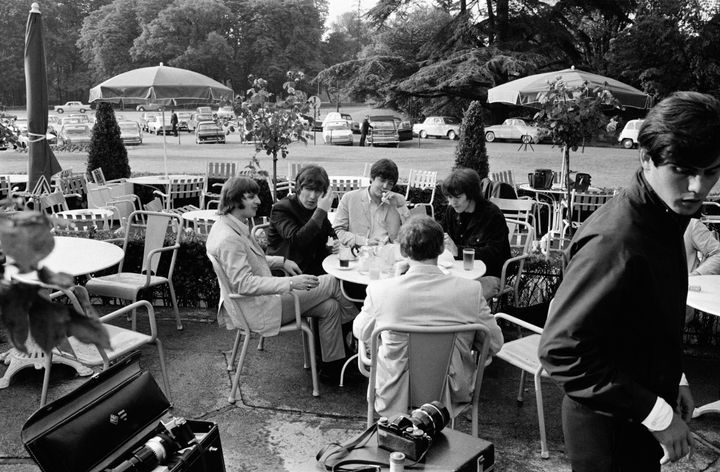  Οι Beatles στο Παρίσι το 1965.