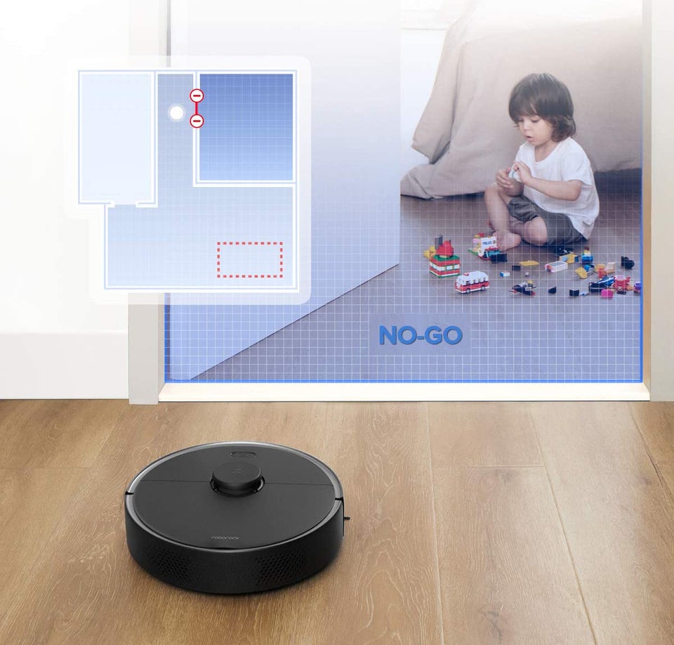 These Editor-Loved Robot Vacuums Are Up to 39% Off on