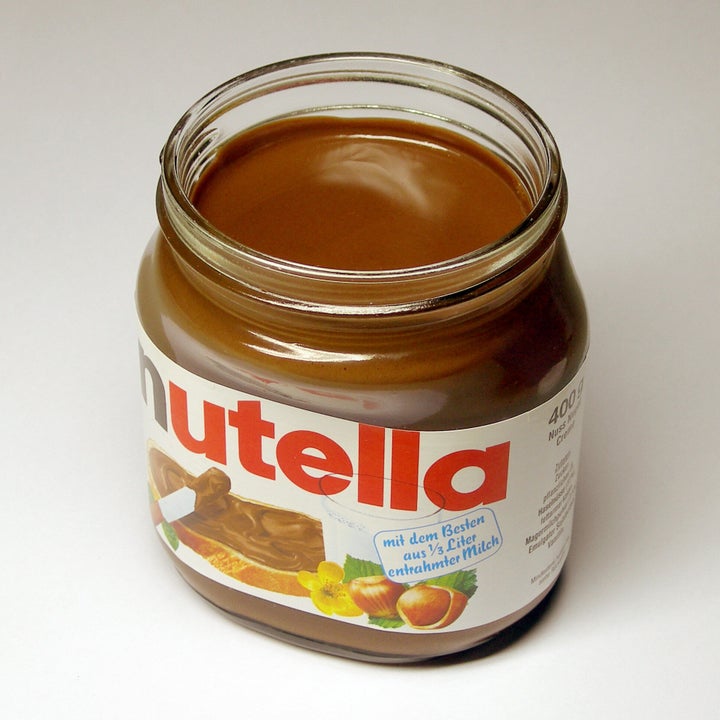 Description Ein Glas Nutella-Nussnougatcreme | Source Transferred from http://de. wikipedia. org de. wikipedia(Original text : Eigenes Foto ... 