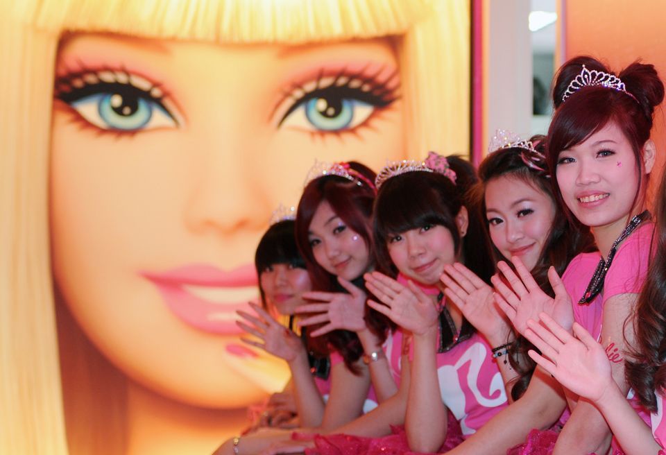 Barbie Cafe Opens In Taiwan