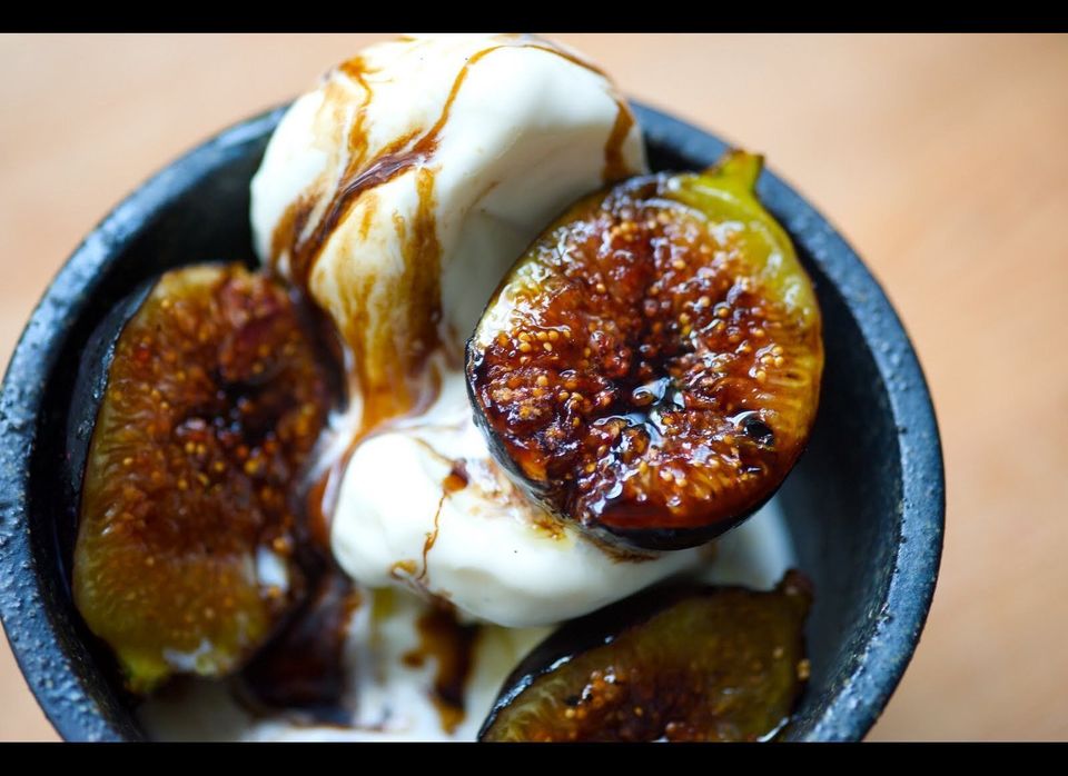Grilled Figs with Ice Cream