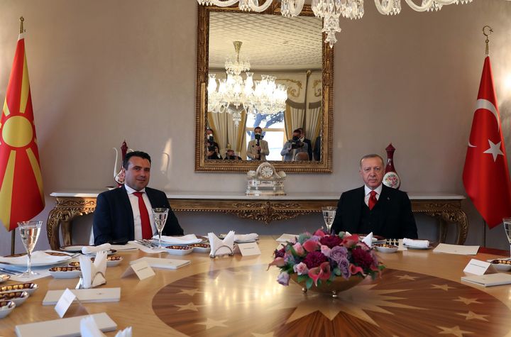 5 Ιουνίου 2021 - Ο Ζόραν Ζάεφ μαζί με τον Ρ.Τ. Ερντογάν στην Κωνσταντινούπολη.