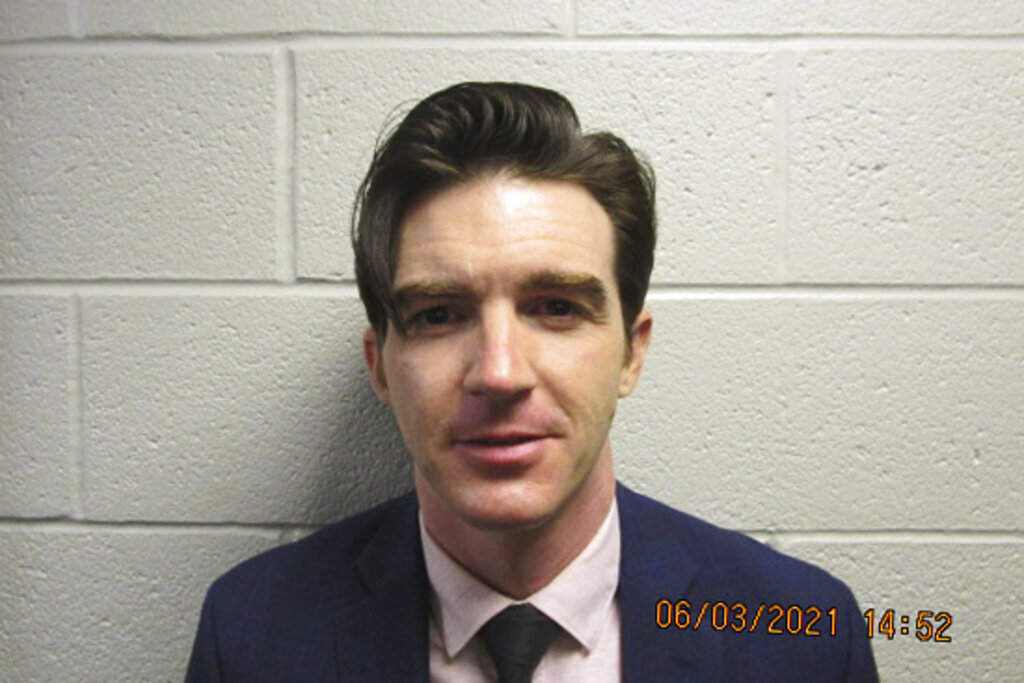 Ex-Child Actor Drake Bell Pleads Guilty To Attempted Child Endangerment ...