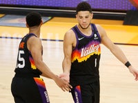 Twitter Users Amazed At Devin Booker Playing After Busting His Nose In Game Huffpost Null