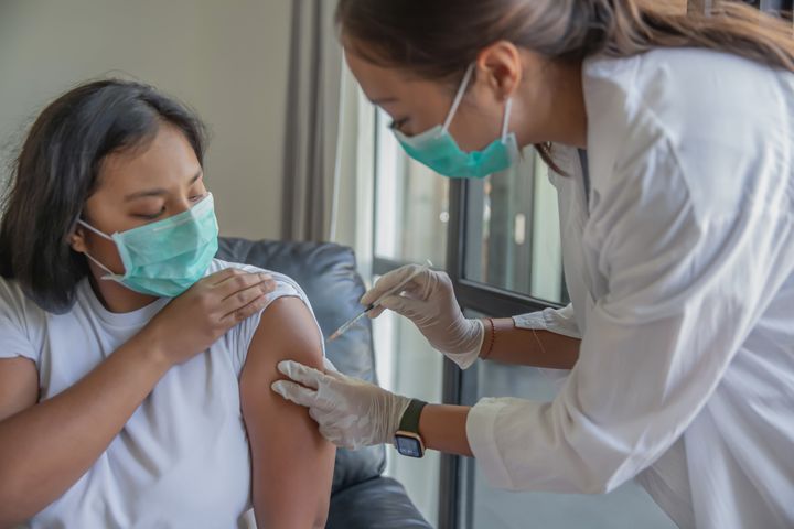 Εμβολιασμός γυναίκας