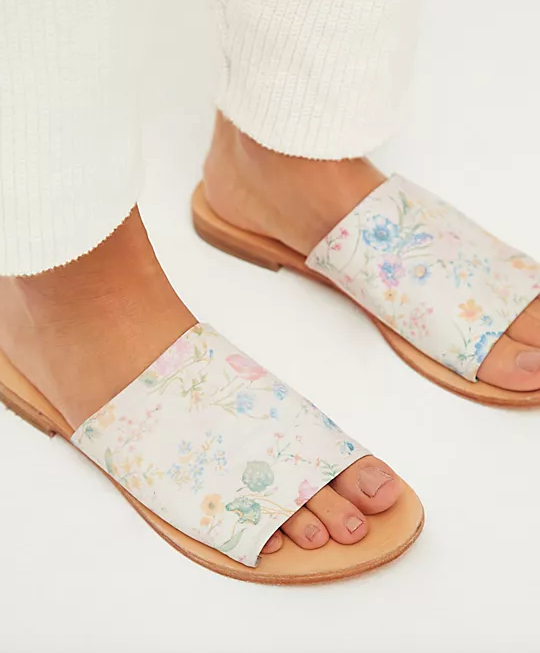women's ama quilted slide sandals