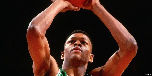 PORTLAND, OR - CIRCA 1993: Reggie Lewis #35 of the Boston Celtics shoots against the Portland Trailblazers at the Veterans Memorial Coliseum circa 1993 in Portland, Oregon. NOTE TO USER: User expressly acknowledges and agrees that, by downloading and or using this photograph, User is consenting to the terms and conditions of the Getty Images License Agreement. Mandatory Copyright Notice: Copyright 1993 NBAE (Photo by Brian Drake/NBAE via Getty Images)