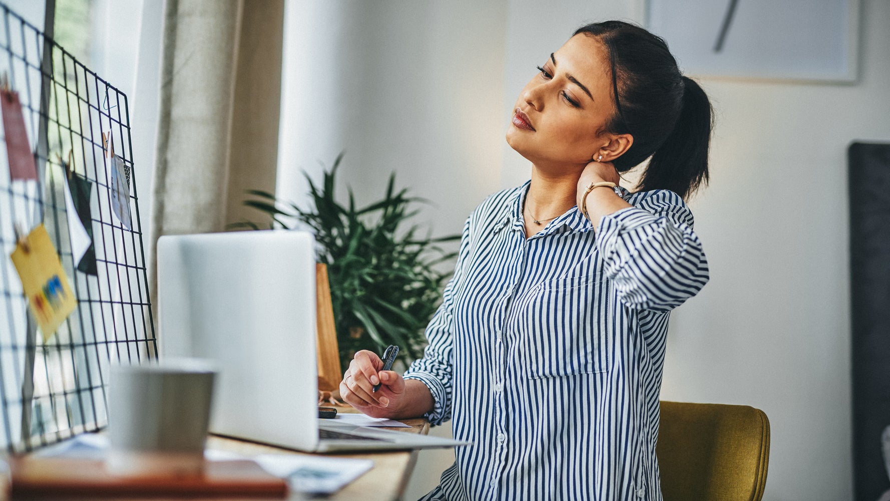 Got Bad Posture? Try These Expert-Approved Products To Improve It.