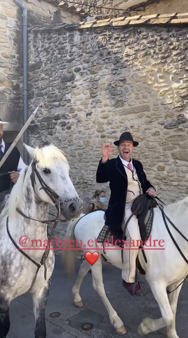 À leur mariage, Matthieu et Alexandre ont fait une arrivée remarquée