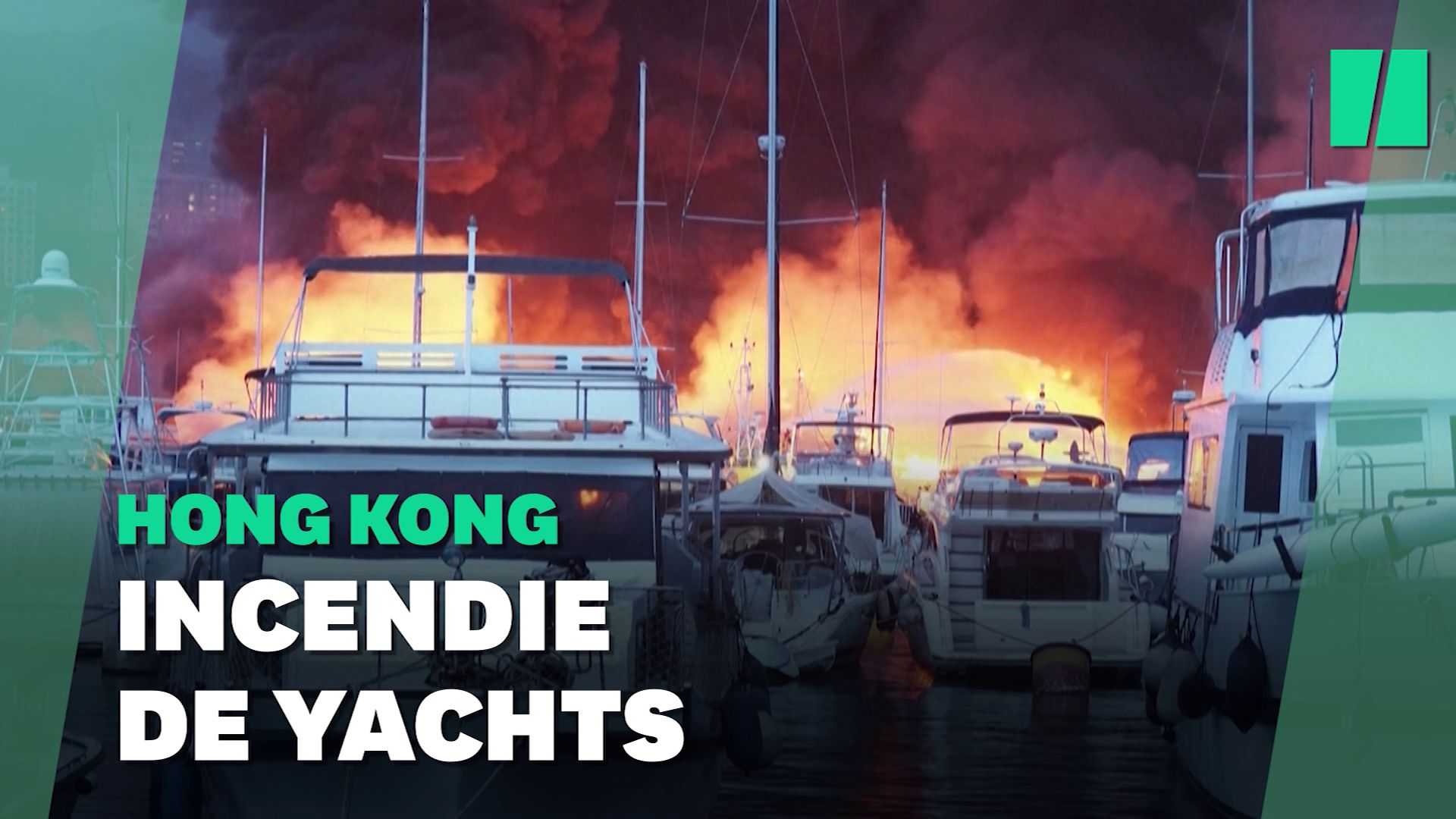 À Hong Kong, un incendie impressionnant embrase un port de plaisance