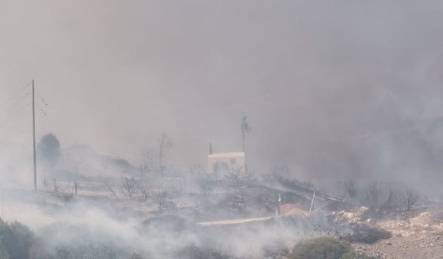 Φωτιά στην Πάρο