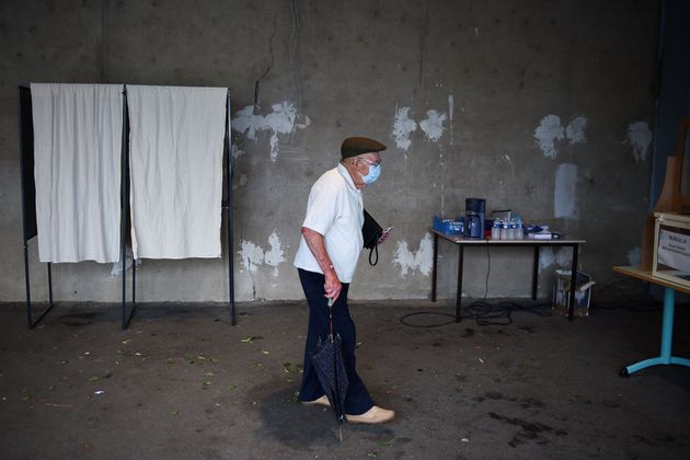 Εκλογικό κέντρο στη Γαλλία.