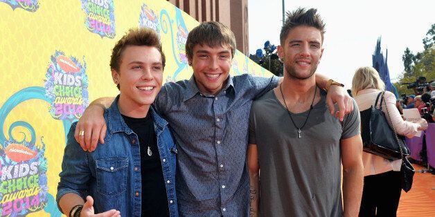 LOS ANGELES, CA - MARCH 29: Emblem3 attends Nickelodeon's 27th Annual Kids' Choice Awards held at USC Galen Center on March 29, 2014 in Los Angeles, California. (Photo by Alberto E. Rodriguez/Getty Images)