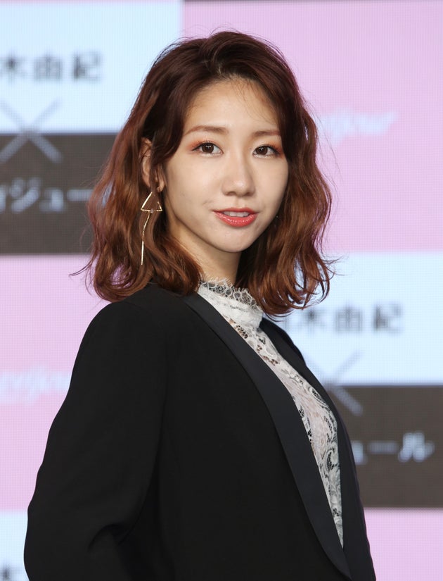 Akb48の柏木由紀さん 脊髄髄内腫瘍の手術成功 少しずつ歩くこともできております と所属事務所 ハフポスト Akb48の柏木由紀さん 脊髄髄内腫瘍の手術成功 少しずつ歩くこともできております と所属事務所 ハフポスト