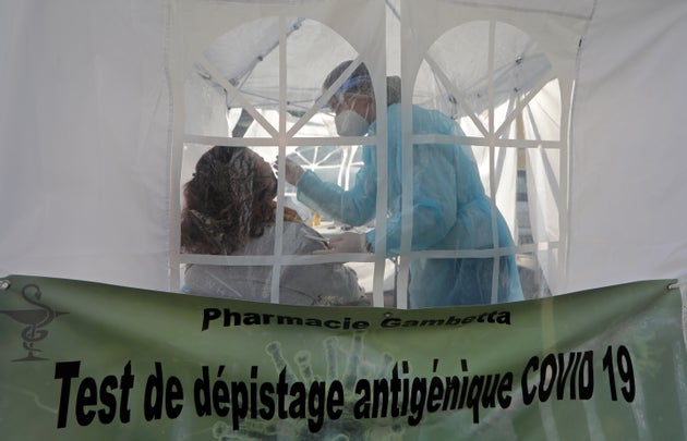 Photo prise lors d'un dépistage à Nice le 4 mars 2021