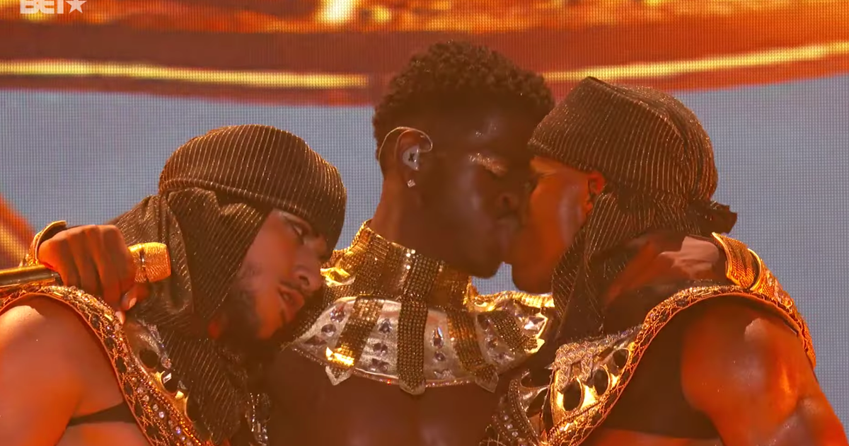 Lil Nas X kisses male dancer in fiery BET Awards performance