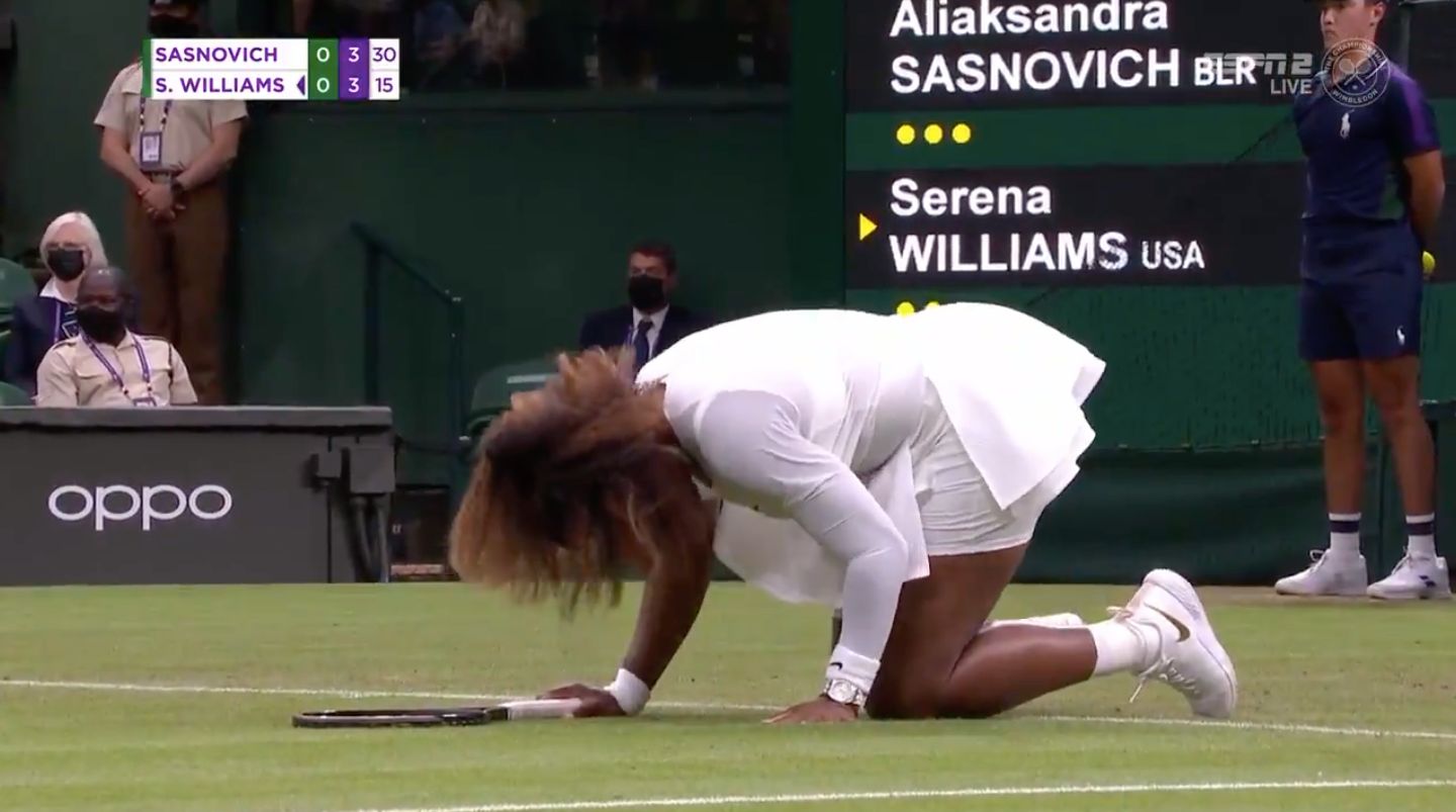 Serena Williams se blesse à Wimbledon et abandonne en larmes