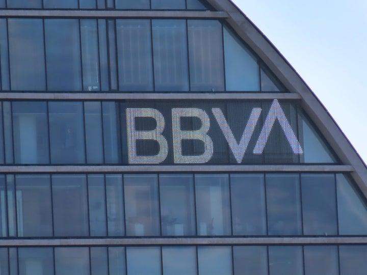Fachada de la sede del BBVA en Madrid