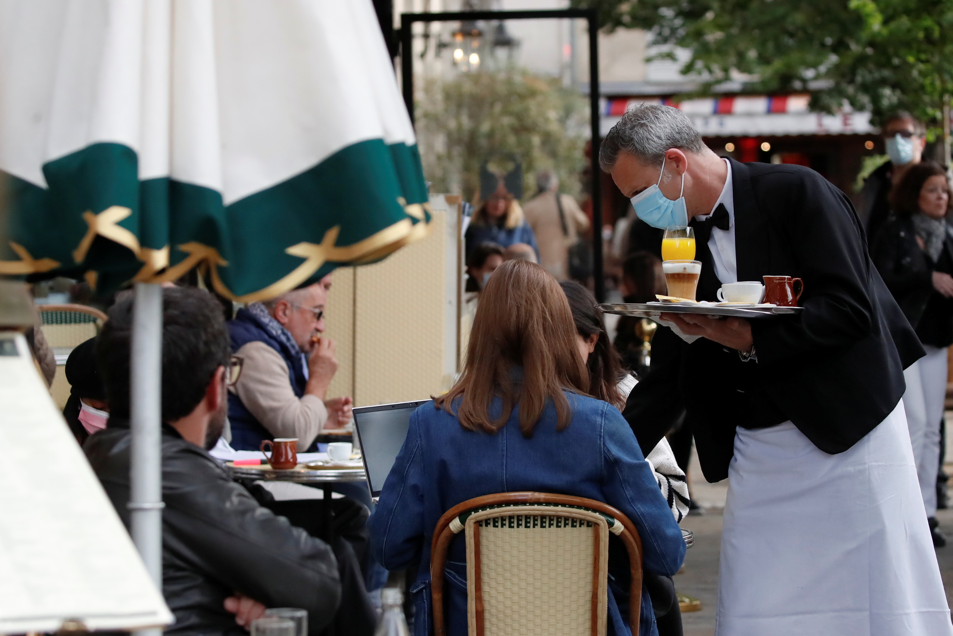 Dans les Landes, le variant delta empêche la levée des dernières restrictions