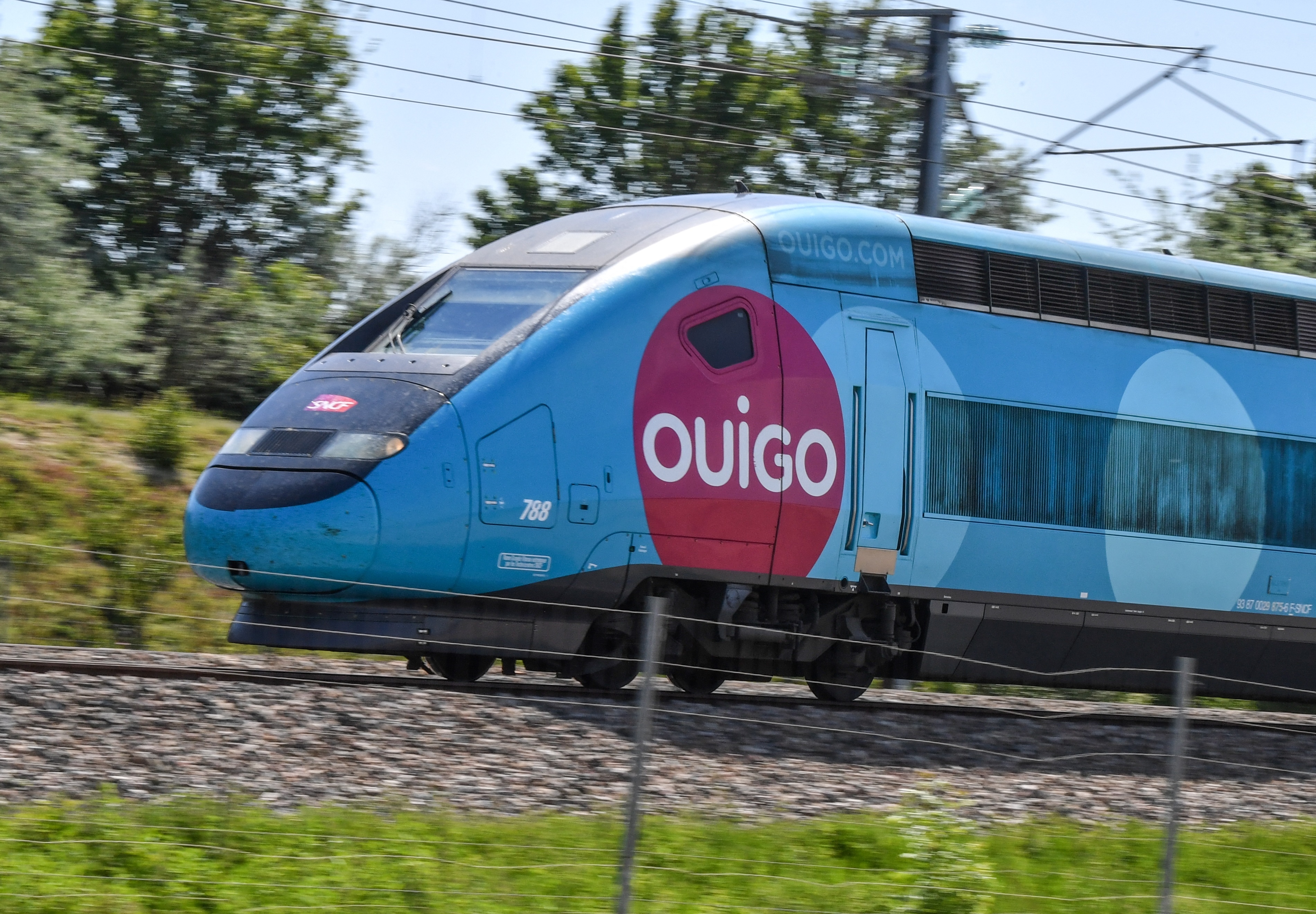 Malgré les grèves, la SNCF promet un trafic "quasi normal" jeudi