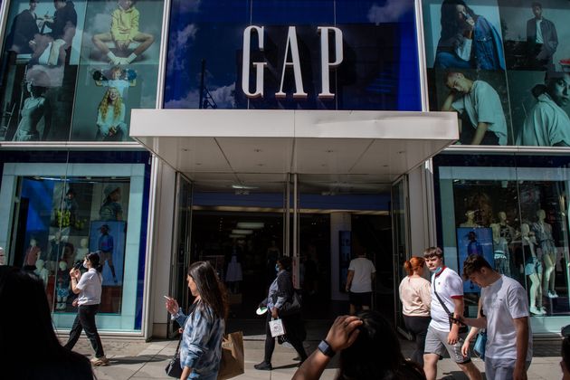 Gap: Κλείνει όλα τα καταστήματά της σε Ηνωμένο Βασίλειο και