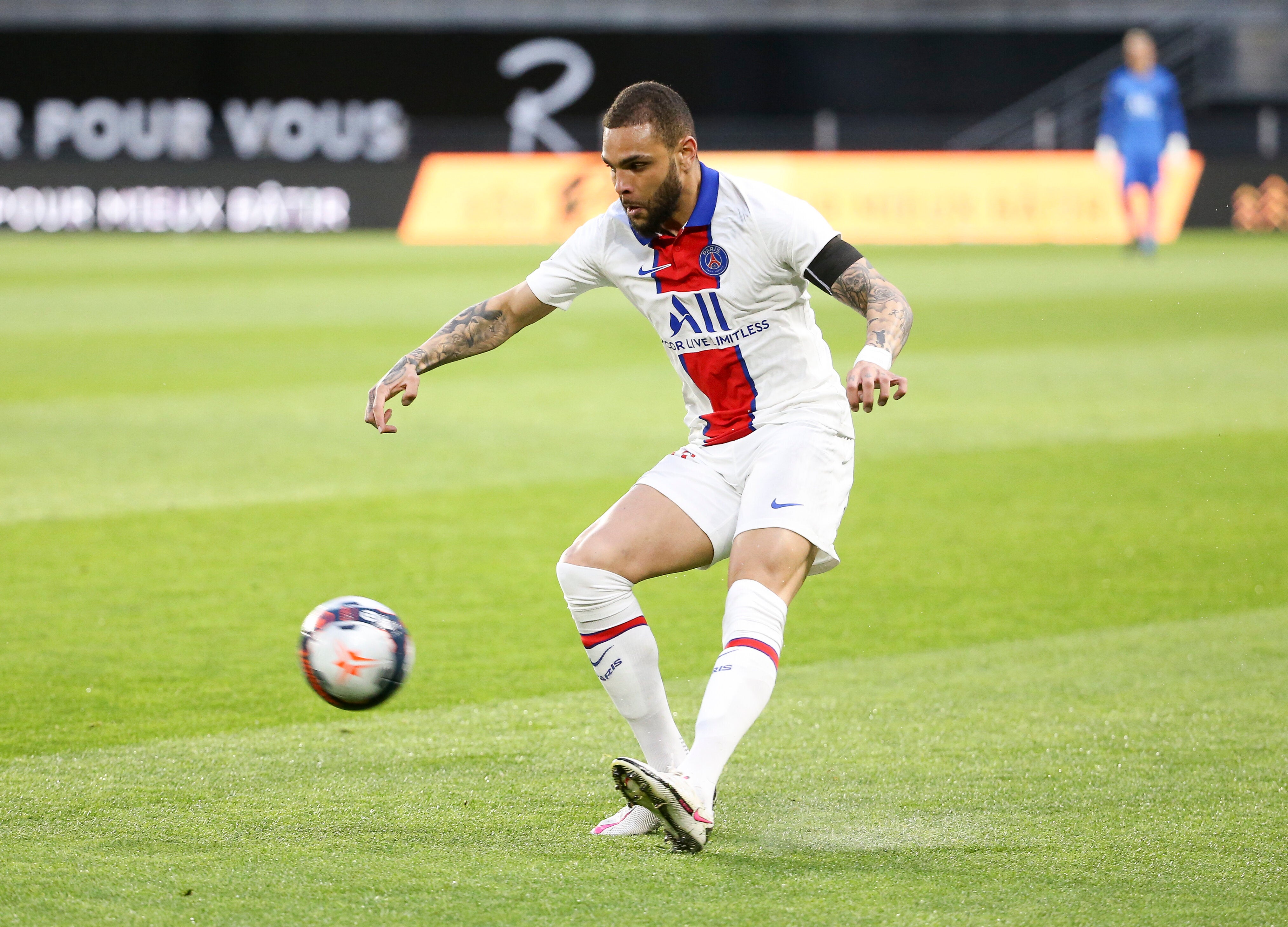 Le footballeur Layvin Kurzawa filme une agression verbale raciste