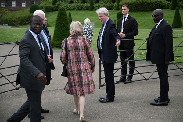 Spencer, Fellowes and Diana's other sibling, Lady Sarah McCorquodale, arrive at the unveiling.