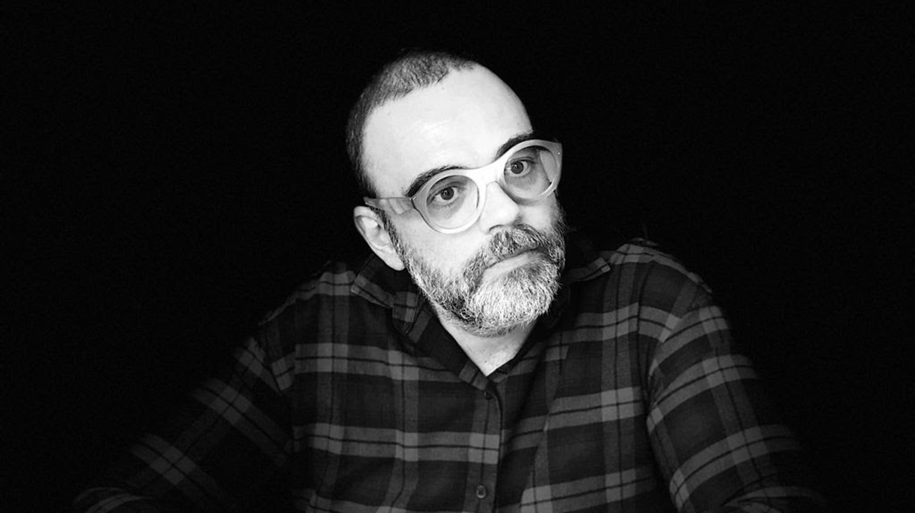 Bob Pop: "Para mí es mucho más difícil ir por Madrid en silla de ruedas que como maricón" - Vimarsana News