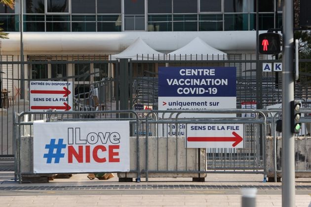 Un centre ce vaccination à Nice le 18 avril 2021