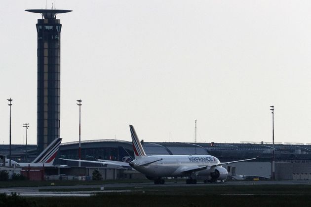 Les vols seront retardés par une grève qui continuera ce week-end à Roissy et Orly. (photo d'illustration)