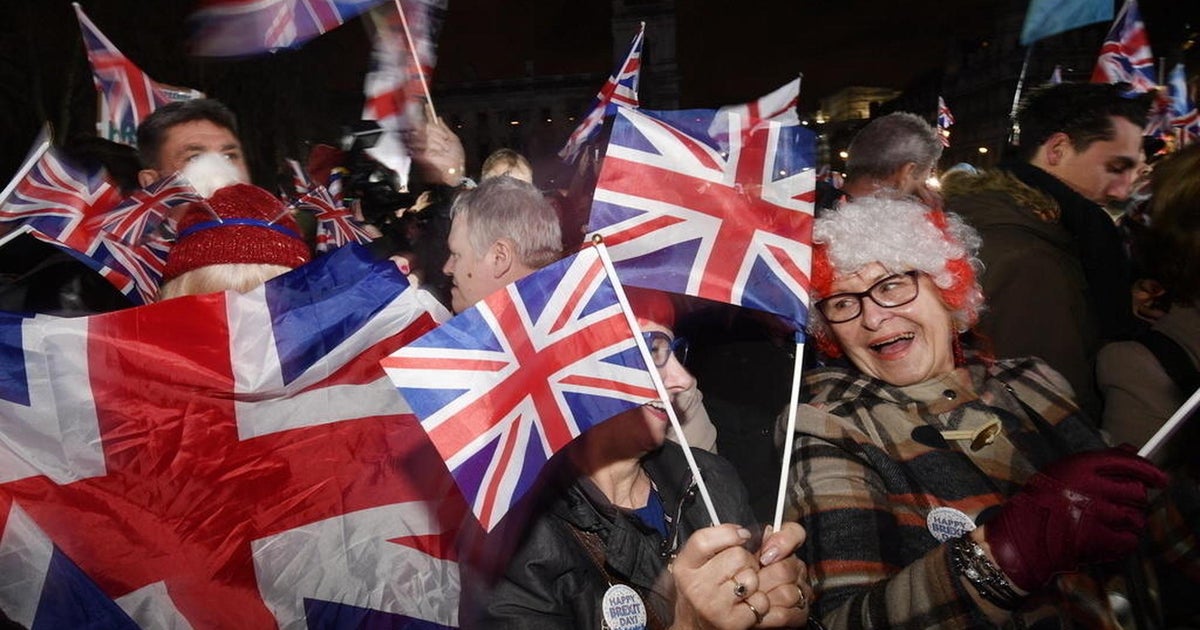 La relajación de las restricciones dispara las llegadas de británicos a España - Vimarsana News
