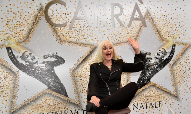 Raffaella Carrà era la più solida di tutte le stelle | mai imprigionata dalla tv - Vimarsana News
