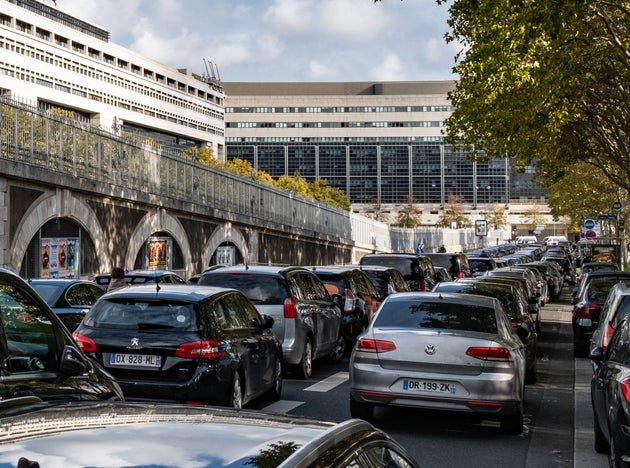 Une manifestation de VTC à Paris, le 12 octobre 2020
