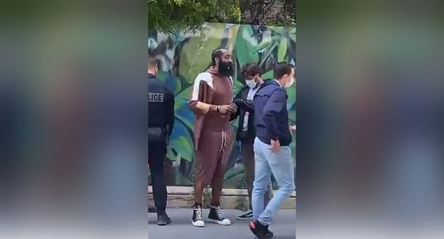 James Harden contrôlé à Paris, le 8 juillet 2021.