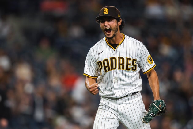 ダルビッシュ有投手 大谷翔平選手に送ったメールを公開 約束を果たせました 内容がエモすぎると反響 画像 ハフポスト ダルビッシュ有投手 大谷翔平選手に送ったメールを公開 約束を果たせました 内容がエモすぎると反響 画像 ハフポスト