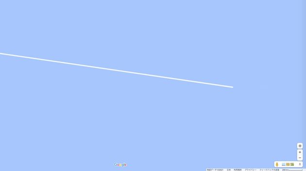 大間越漁港沖の「謎の直線」の拡大図（Googleマップより）
