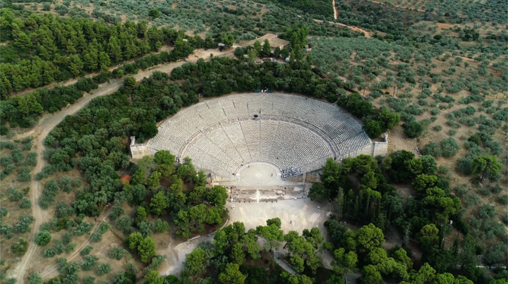 Το θέατρο του Πολυκλείτου (Αρχαία Επίδαυρος)