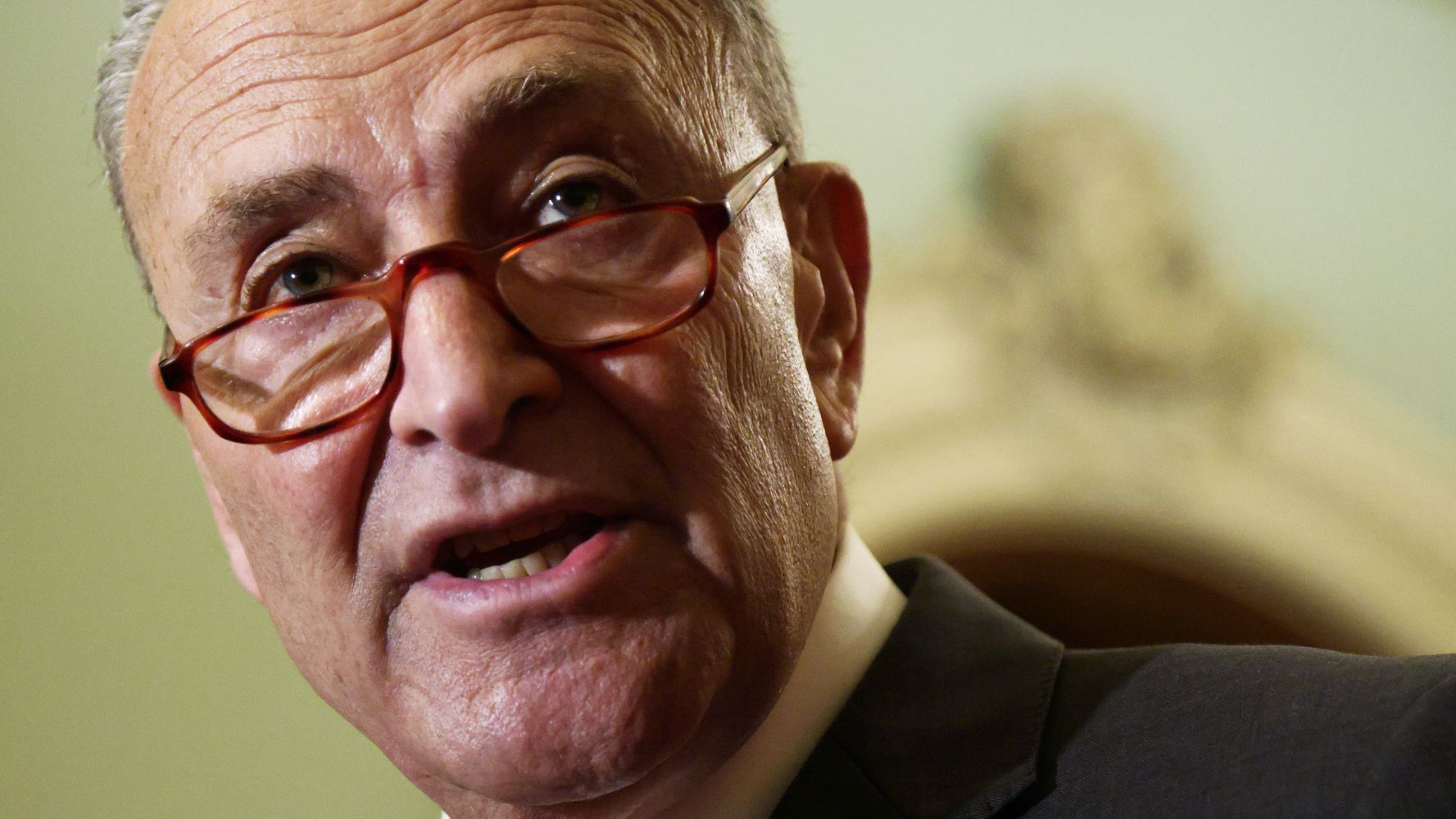 Chuck Schumer Says Democrats Are Ready To â€˜Expeditiouslyâ€™ Fill Supreme Court Vacancy