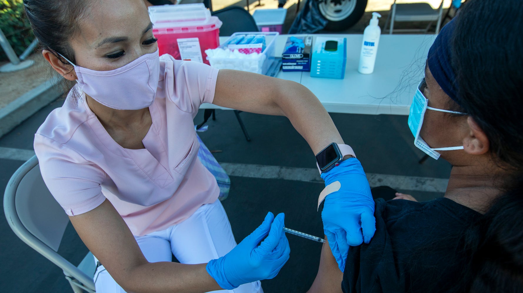 FDA To Add Warning Of Rare Autoimmune Disorder To J&J Vaccine