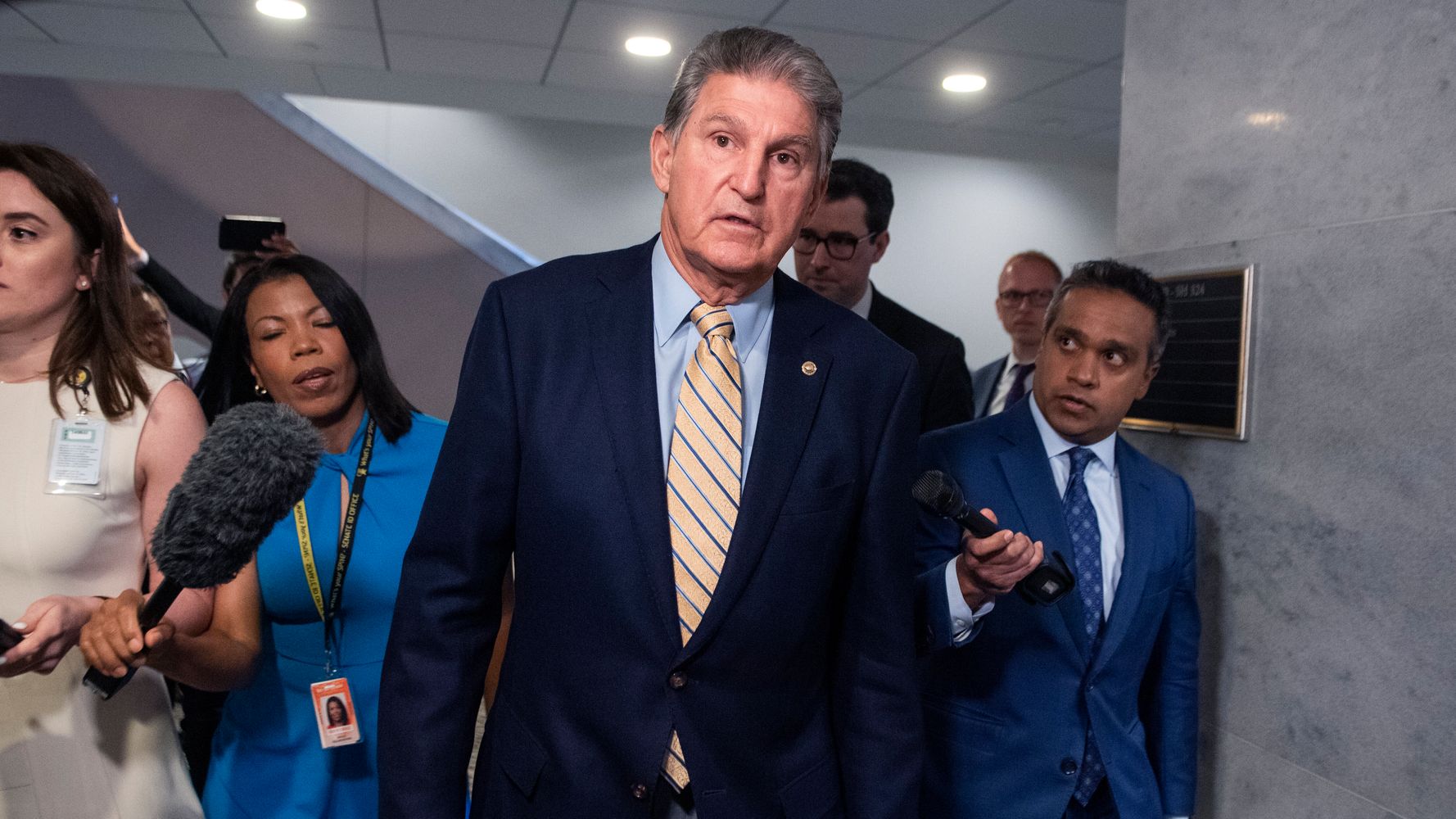 Joe Manchin Heads To Texas For Fundraiser Hosted By GOP Donors