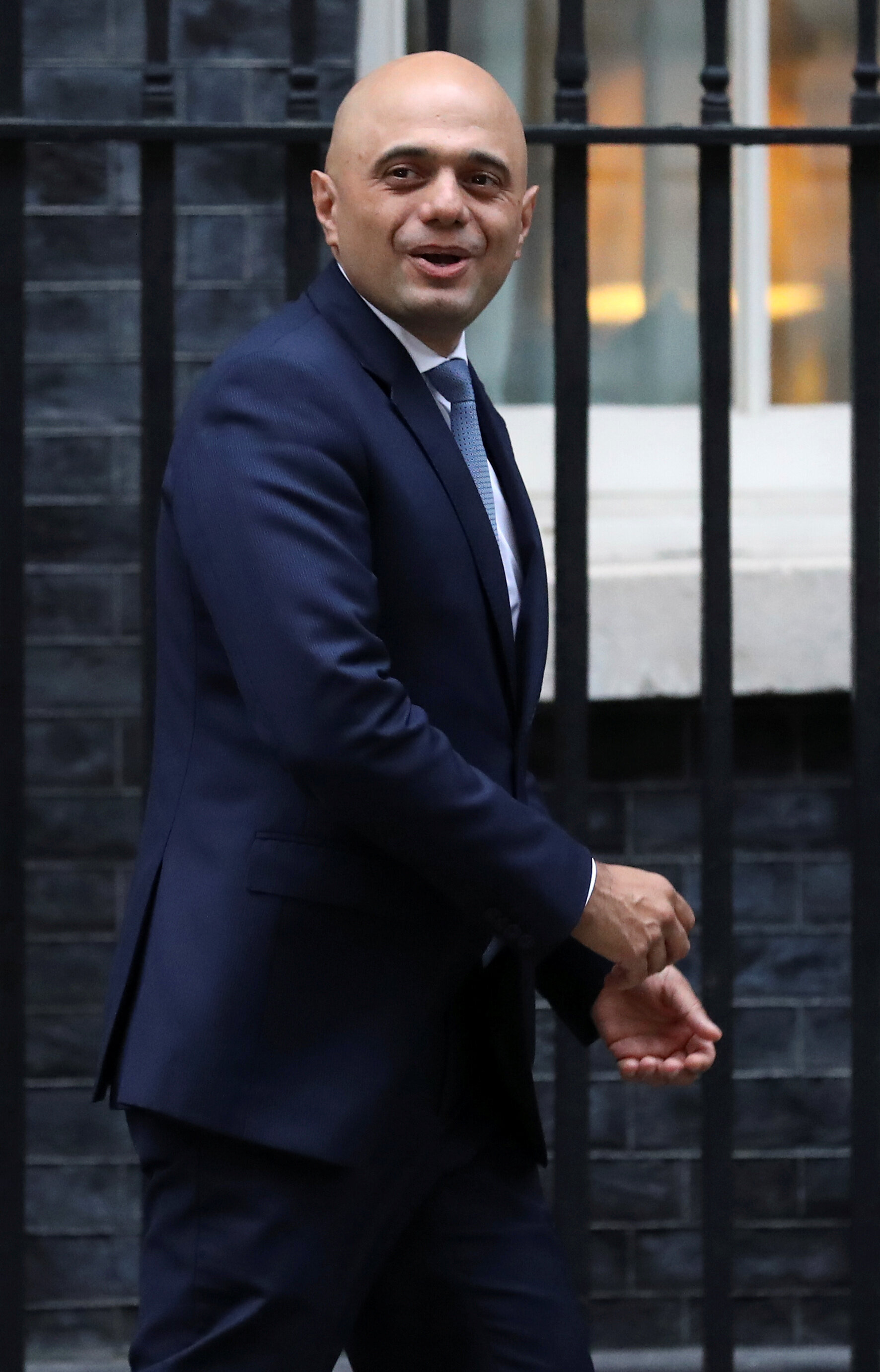 Positif au Covid, Sajid Javid, le ministre britannique de la Santé forcé de s'isoler