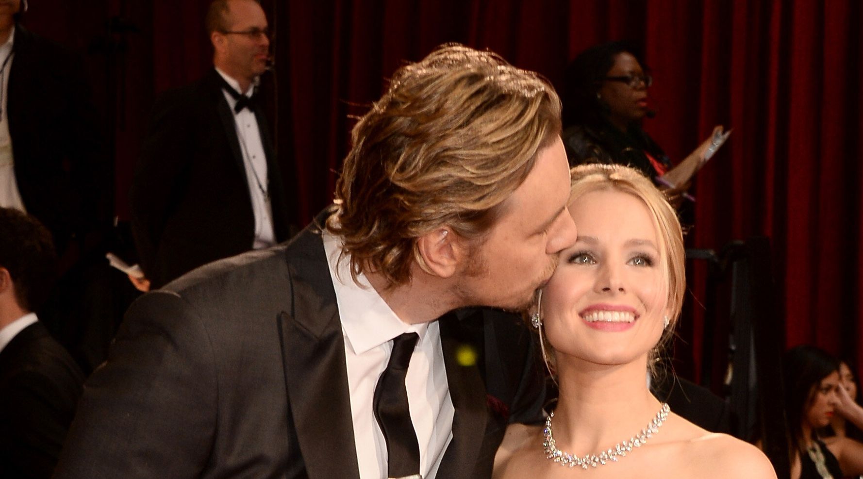 Dax Shepard Gushes Over Kristen Bell's 'Buns' In Funny Birthday Post