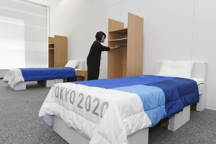 Φωτογραφία αρχείου. 9 Ιανουαρίου 2020. Τα κρεβάτια του Ολυμπιακού Χωριού στο Τόκιο, που είναι φτιαγμένα με βασικό υλικό το ανακυκλωμένο χαρτί.. Mandatory credit Kyodo/via REUTERS