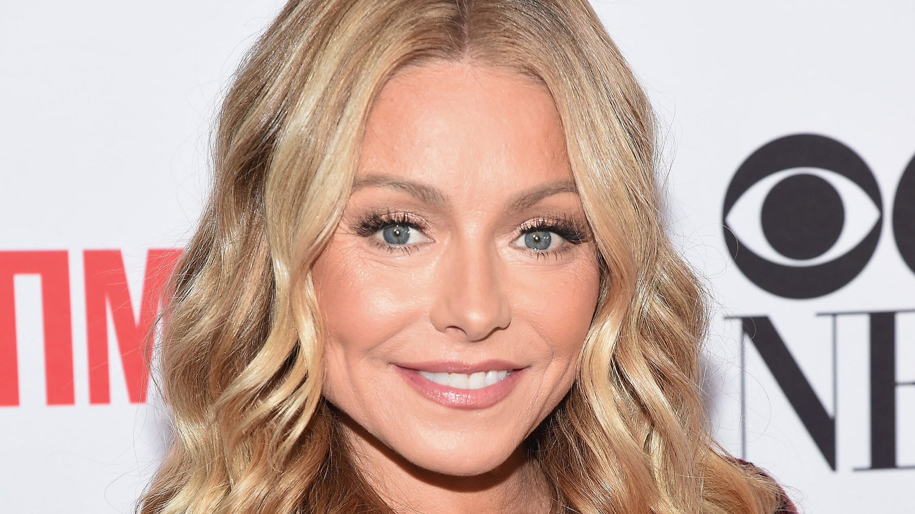 Kelly Ripa’s First Book, ‘Live Wire,’ Is Coming Next Year